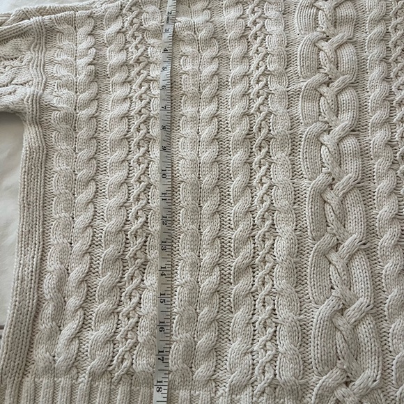 Ivory cable knit sweater. Comfortable and warm. - Picture 5 of 7